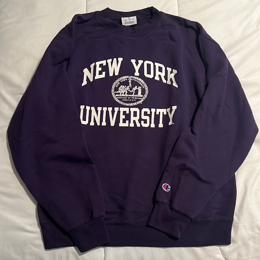 NYU Men’s Champion Crew Neck Sweatshirt